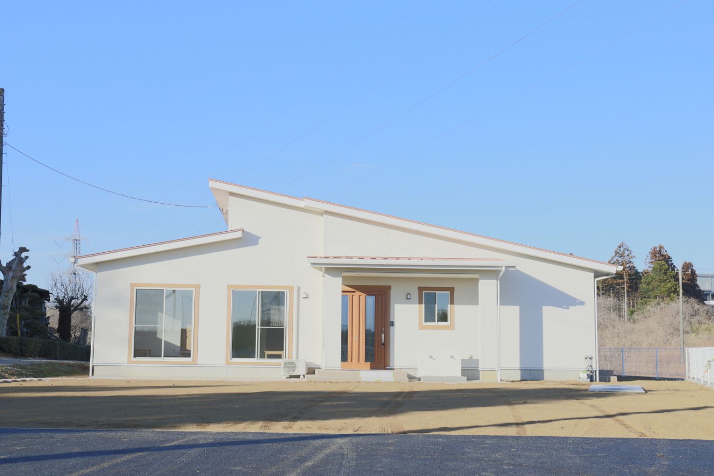 子供たちの笑顔が見たい
白いかわいい児童クラブ
つくば市児童クラブ − 2023.2月